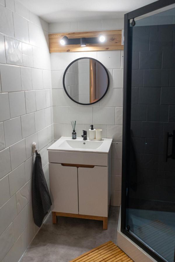 The Good Apartment Powisle 3 Bedrooms 바르샤바 외부 사진