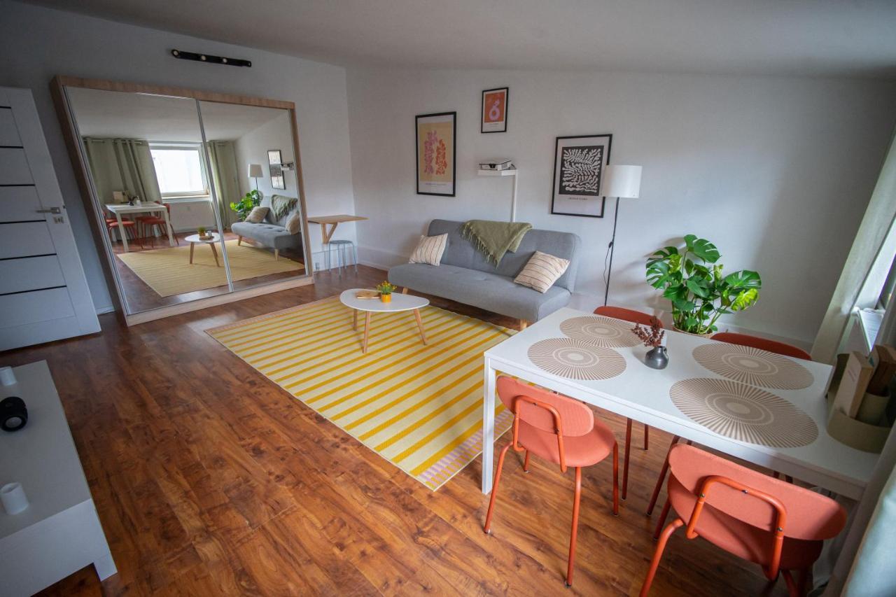 The Good Apartment Powisle 3 Bedrooms 바르샤바 외부 사진