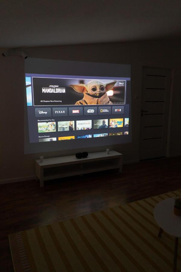 The Good Apartment Powisle 3 Bedrooms 바르샤바 외부 사진